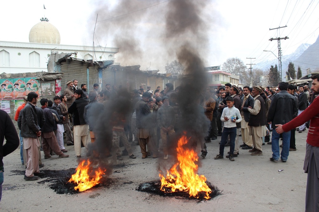 گلگت میں سانحہ پشاور کے خلاف احتجاجی مظاہرہ کیا گیا 