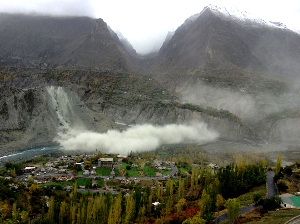 Nagar Khas road block