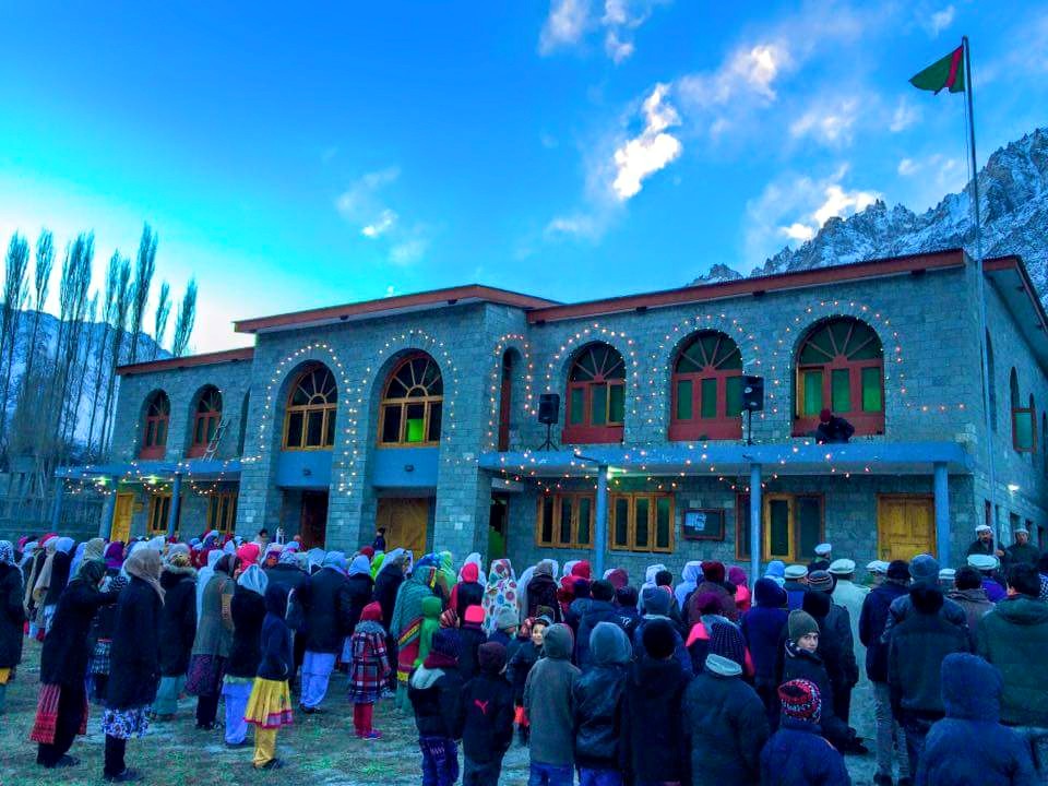 گلگت بلتستان میں اسماعیلی برادری نےپرنس کریم آغاخان کے 79واں سالگرہ نہایت عقیدت اور احترام سے منایا