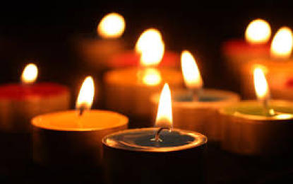 سانحہ پشاور، شگر میں شہداٗ کی یاد میں شمع روشن کی گئیں
