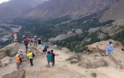 وادی ہنزہ پاکستان کا خوبصورت سیاحتی مقام مگر سیاسی طور پر یتیم                