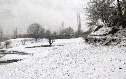 یاسین: درکوت کے200 گھرانےپانچ فٹ برف پڑنے سے محصور