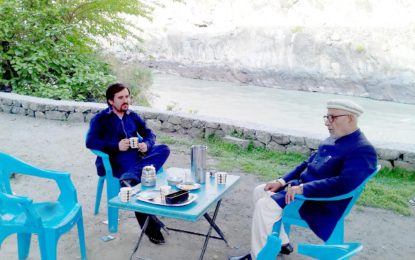 گوہر آباد میں چائے کی چسکیاں اور فدا علی ایثارکے ساتھ ادبی گفتگو