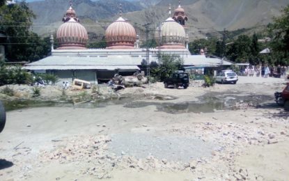 تاریخی شاہی مسجد چترال سے متصل پلازہ کی تعمیر پر سخت تشویش ہے، ڈائریکٹر آرکایوز اینڈ میوزیمز