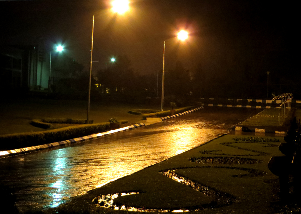 جنوری کی پہلی رات، اسلام آباد کی برستی آکاش، محبت یا خواہشاتِ نفس، ایک سوال، ایک وضاحت