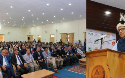سیاحوں کو مقامی روایات کا خیال رکھنا چاہیے، ڈاکٹر عارف علوی، صدر مملکت، کا ہنزہ میں کانفرنس سے خطاب