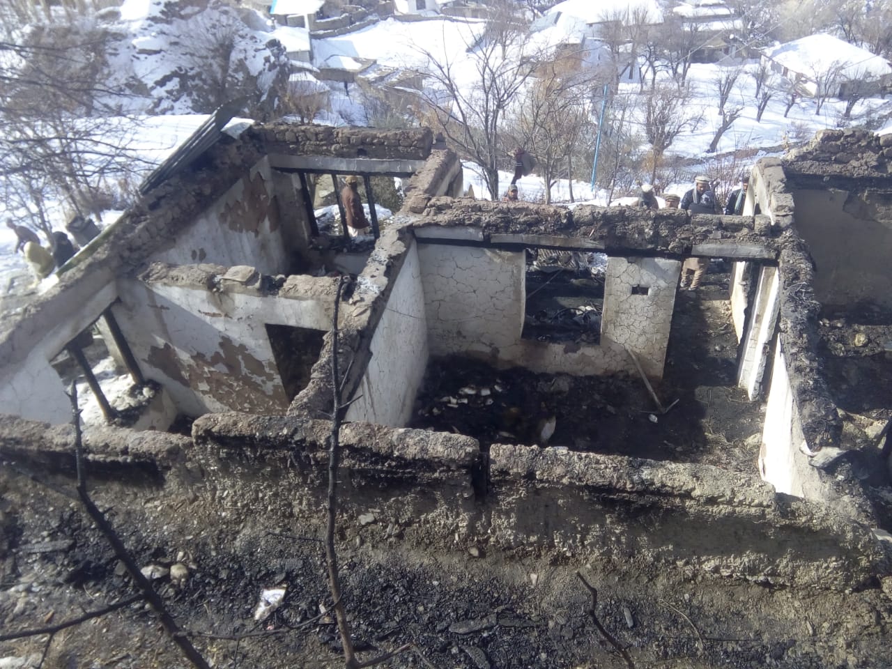 کریم آباد چترال میں آتشزدگی، گھر راکھ کا ڈھیر بن گیا